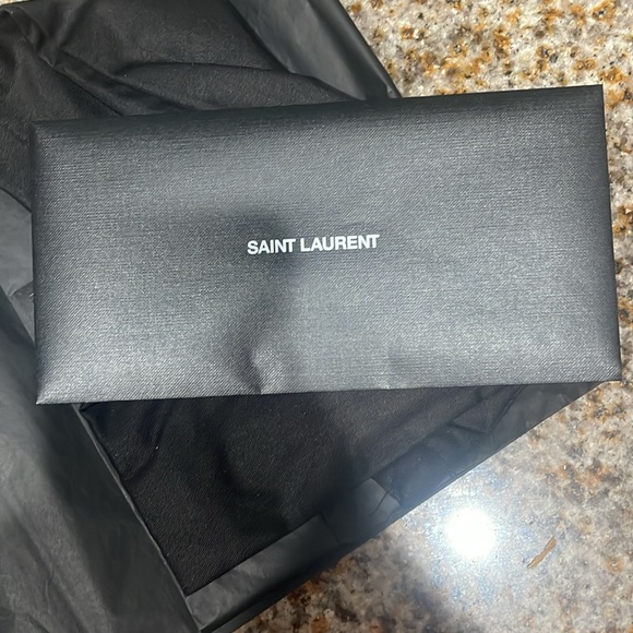 YSL MINI LOU IN QUILTED LEATHER IN DARK BEIGE - Picture 4 of 8